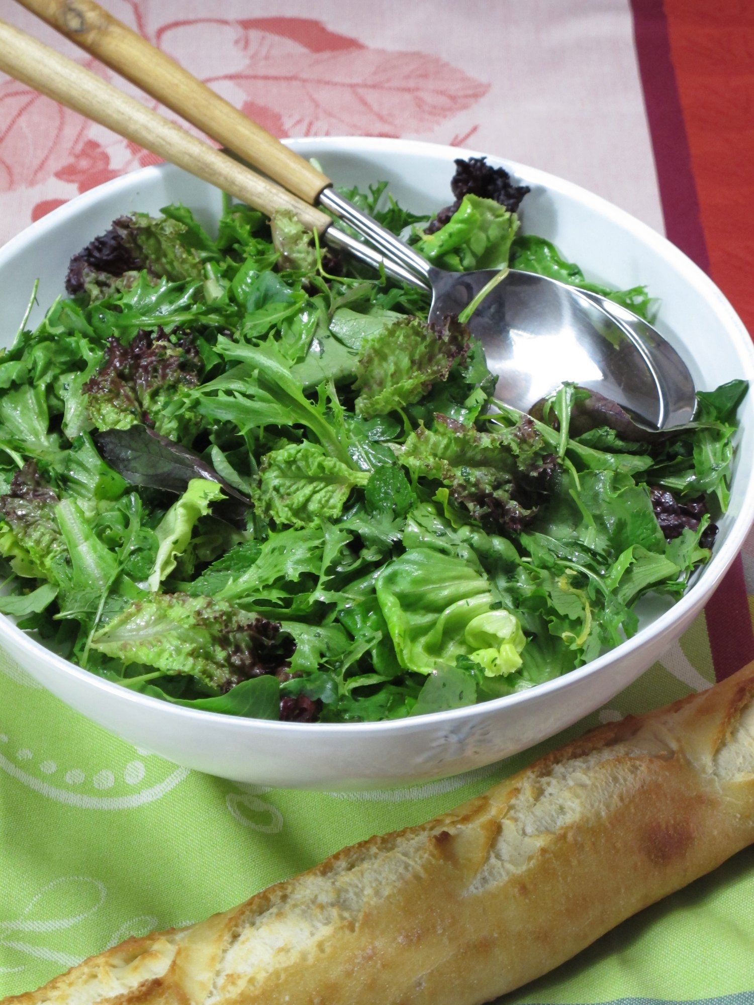 Green Salad with Herbs and Green Tomatoes